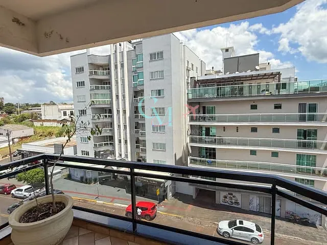 Apartamento com 328m² 4 quartos e 3 banheiros, à venda ou para alugar, no bairro la salle em Xanxerê