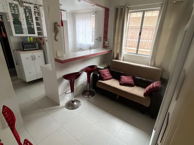 Apartamento com 26m² 1 quarto e 1 banheiro, à venda, no bairro Itararé em São Vicente