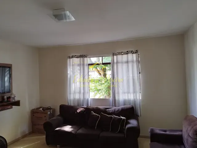 Apartamento com 54m² 3 quartos e 1 banheiro, à venda, no bairro Jardim Bandeirantes em Londrina