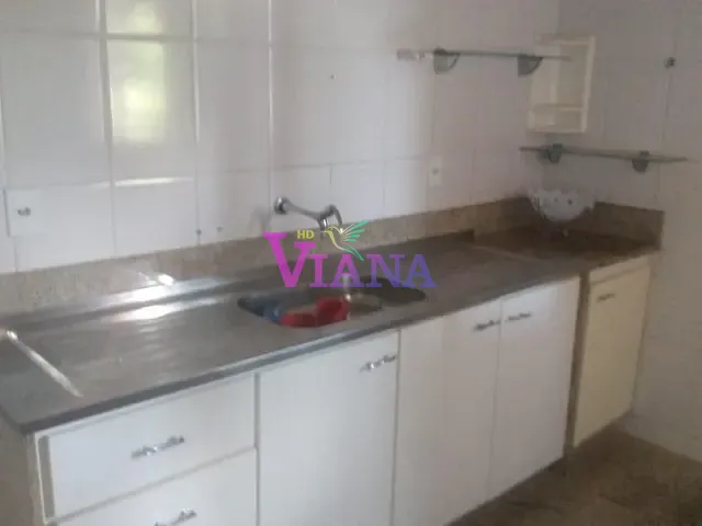 Apartamento 2 quartos e 1 banheiro, para alugar, no bairro Ferroviários em Cachoeiro de Itapemirim