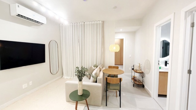 Foto do Apartamento - Apartamento 2 Quartos na Quadra da Praia de Ipanema, Mobiliado, Reformado e Pronto para Morar, RJ por R$ 1.800.000 | Henrique Martins