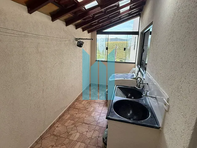 Apartamento 2 quartos e 1 banheiro, à venda, no bairro Jardim Doutor Ottoni em Poços de Caldas
