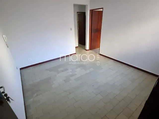 Apartamento 2 quartos e 1 banheiro, para alugar, no bairro Setor Bueno em Goiânia