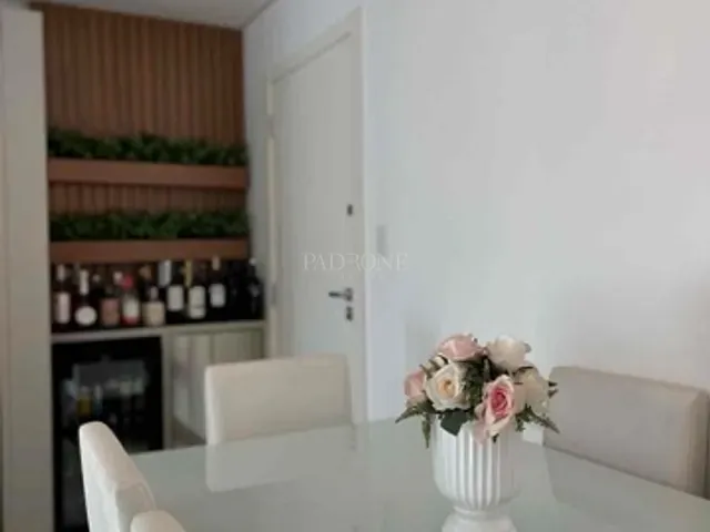 Apartamento 3 quartos e 2 banheiros, à venda, no bairro Santa Regina em Camboriú