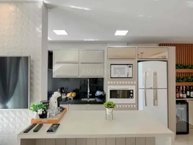 Apartamento 3 quartos e 2 banheiros, à venda, no bairro Santa Regina em Camboriú
