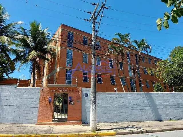 Apartamento 2 quartos e 1 banheiro, para alugar, no bairro Parque Santo Antônio em Jacareí