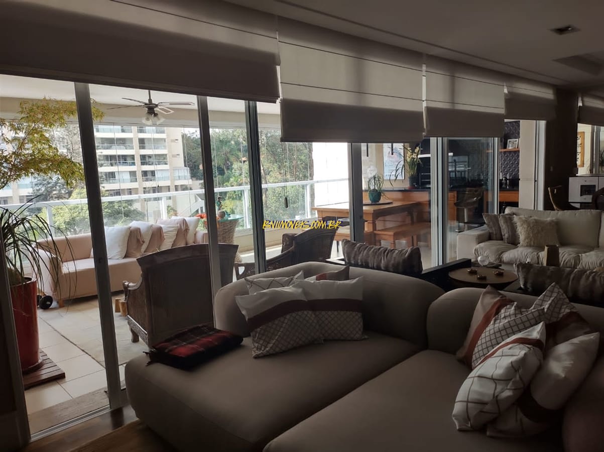 Apartamento, 3 quartos, 222 m² - Foto 2