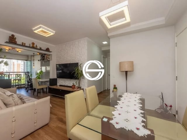 Apartamento 2 quartos e 2 banheiros, à venda, no bairro Parque São Jorge em São Paulo