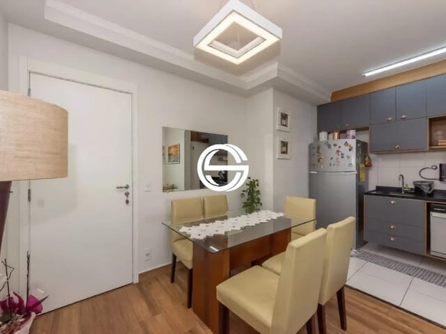 Apartamento 2 quartos e 2 banheiros, à venda, no bairro Parque São Jorge em São Paulo