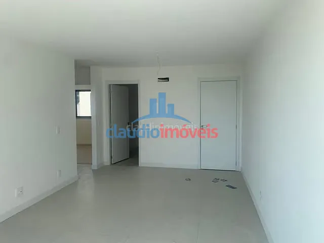 Apartamento 2 quartos e 2 banheiros, à venda, no bairro Santa Rosa em Barra Mansa