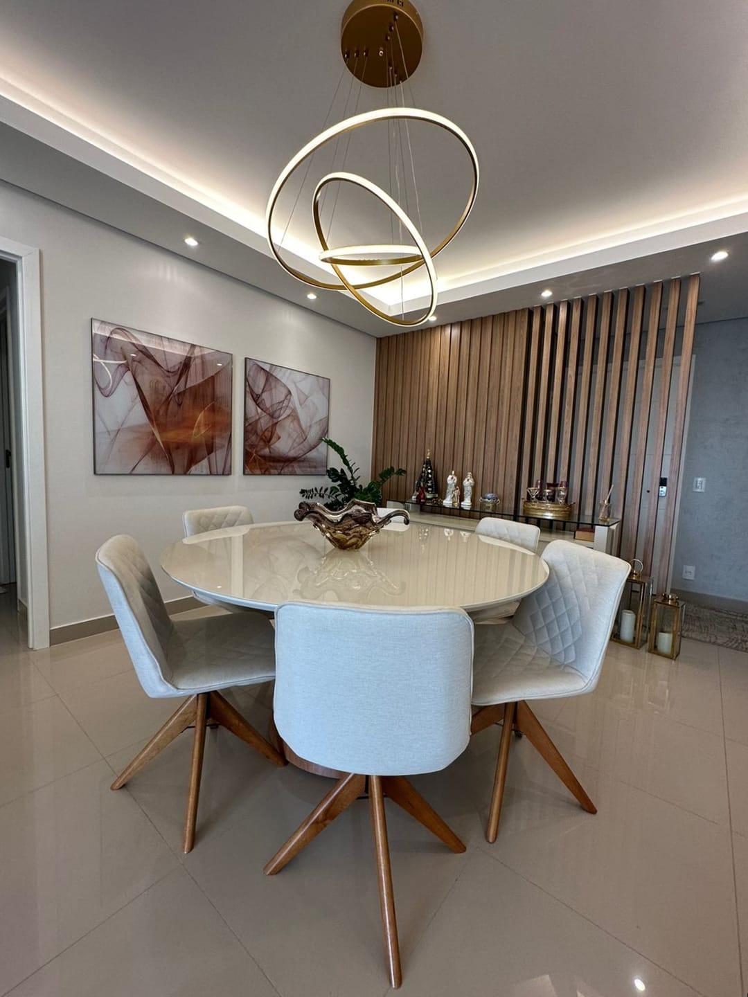 Apartamento, 3 quartos, 161 m² - Foto 2
