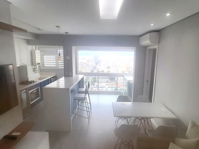 Apartamento com 97m² 1 quarto e 1 banheiro, à venda, no bairro Boqueirão em Santos