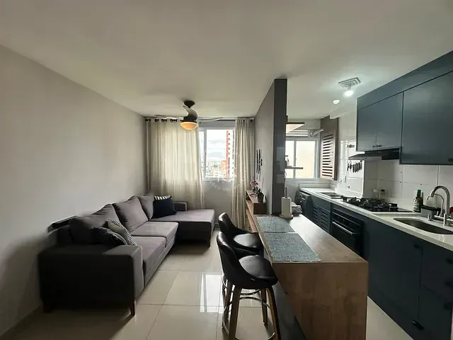 Apartamento 2 quartos e 1 banheiro, para alugar, no bairro Jardim Íris em São Paulo