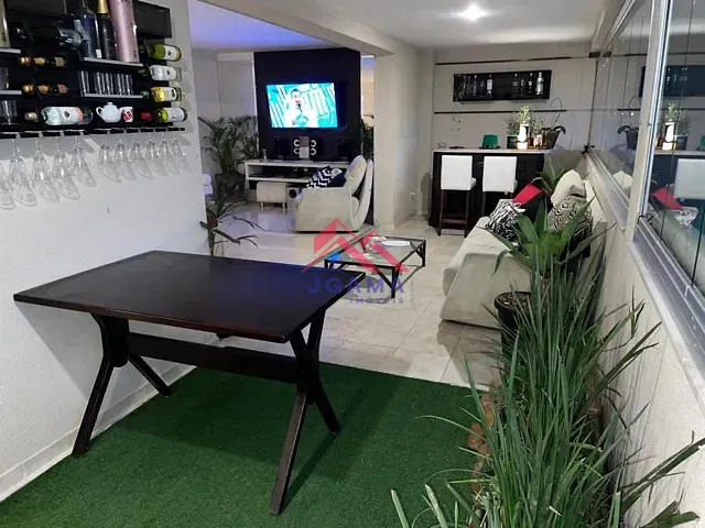 Apartamento com 185m² 3 quartos e 4 banheiros, à venda, no bairro Jardim Londrina em São Paulo