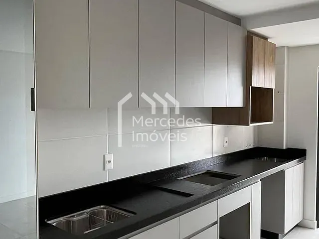 Apartamento com 125m² 3 quartos e 2 banheiros, à venda, no bairro Vila Operaria em Itajaí