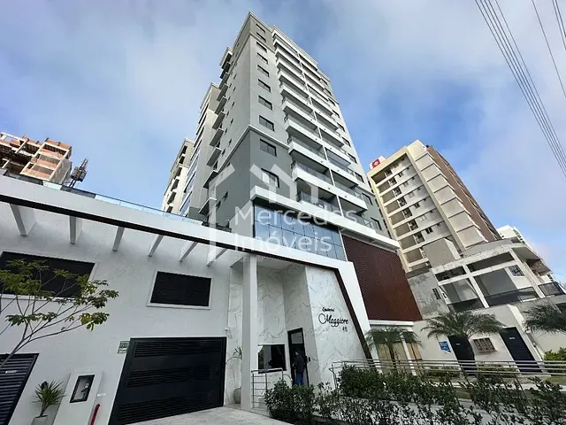 Apartamento com 125m² 3 quartos e 2 banheiros, à venda, no bairro Vila Operaria em Itajaí