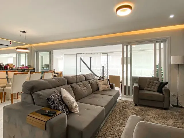 Apartamento com 250m² 4 quartos e 6 banheiros, à venda, no bairro Chácara Santo Antônio em São Paulo