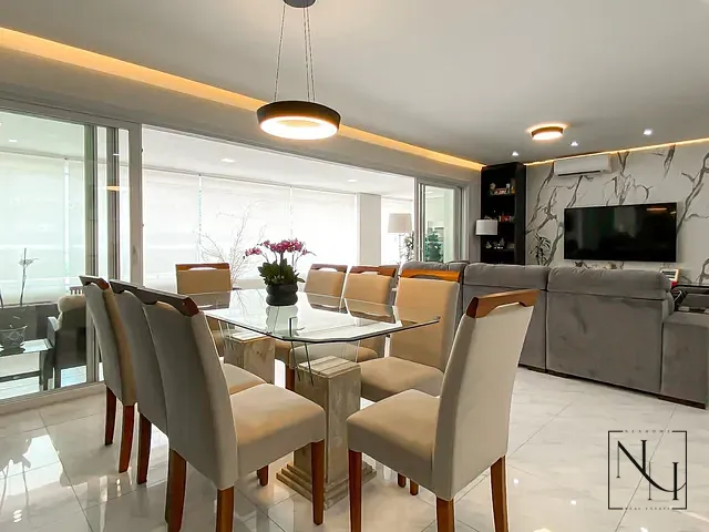 Apartamento com 250m² 4 quartos e 6 banheiros, à venda, no bairro Chácara Santo Antônio em São Paulo