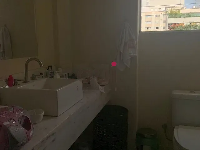 Apartamento com 216m² 3 quartos e 5 banheiros, à venda, no bairro Cerqueira César em São Paulo