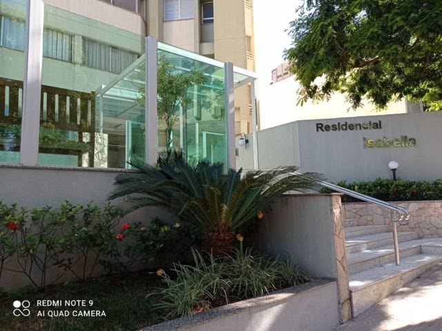Foto do Apartamento - Ed. Isabella- Apartamento à venda por R$ 410.000 - Centro - Londrina/PR | Premier Imóveis