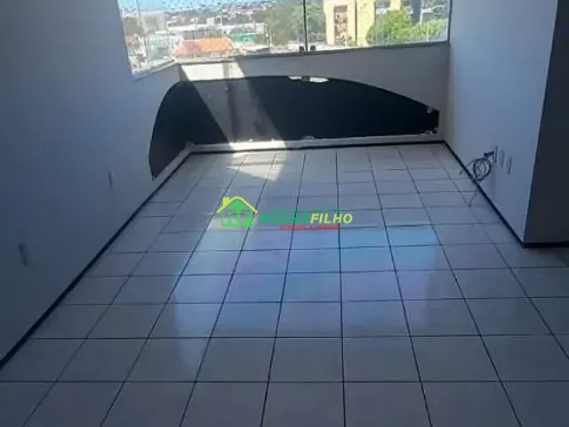 Apartamento com 77m² 3 quartos e 1 banheiro, para alugar, no bairro Santa Isabel em Teresina