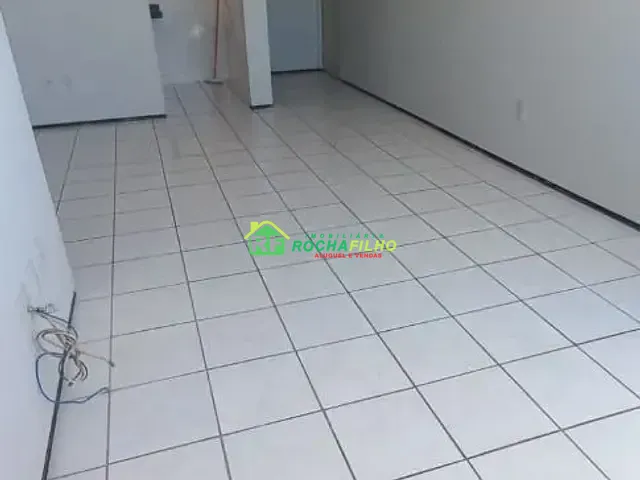 Apartamento com 77m² 3 quartos e 1 banheiro, para alugar, no bairro Santa Isabel em Teresina