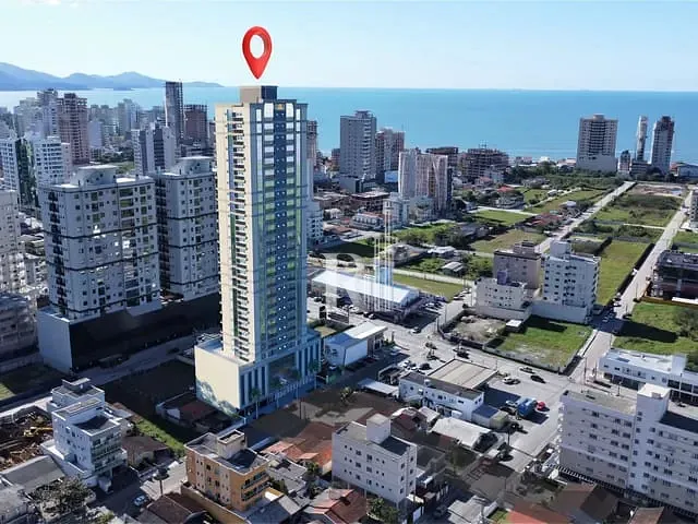 Apartamento 2 quartos e 2 banheiros, à venda, no bairro Perequê em Porto Belo
