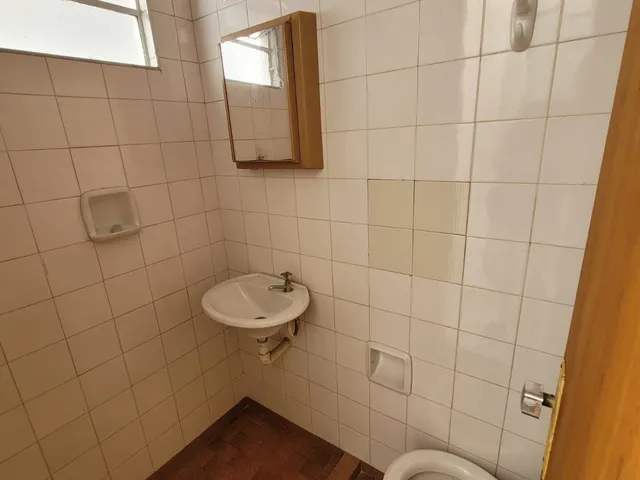 Apartamento 3 quartos e 3 banheiros, à venda ou para alugar, no bairro Centro em Juiz de Fora