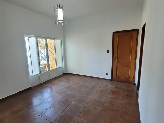 Apartamento 3 quartos e 3 banheiros, à venda ou para alugar, no bairro Centro em Juiz de Fora