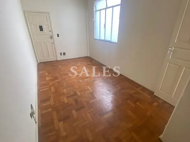 Apartamento 3 quartos e 1 banheiro, à venda, no bairro Centro em Juiz de Fora