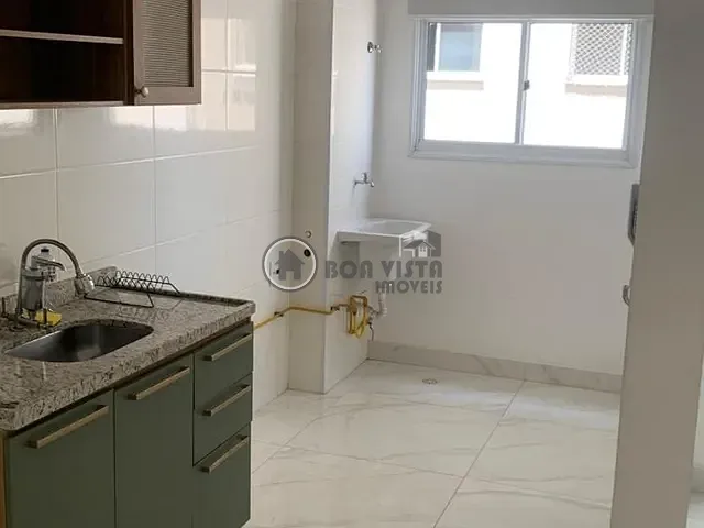 Apartamento 2 quartos e 1 banheiro, para alugar, no bairro Vila Urupês em Suzano