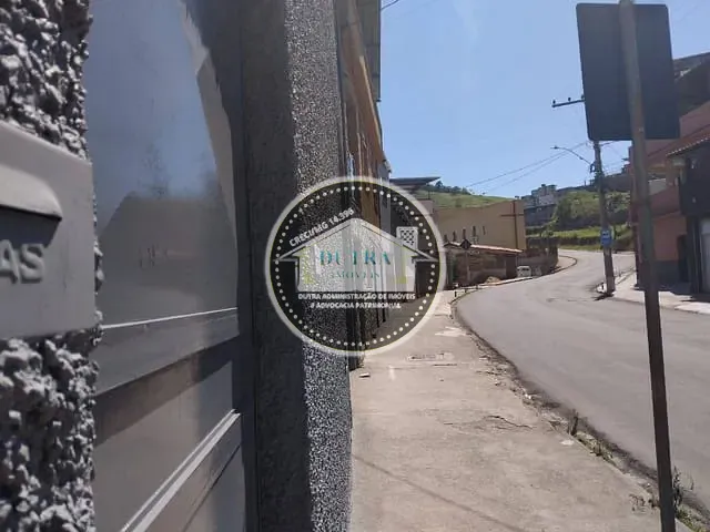 Apartamento 2 quartos e 1 banheiro, para alugar, no bairro Marumbi em Juiz de Fora