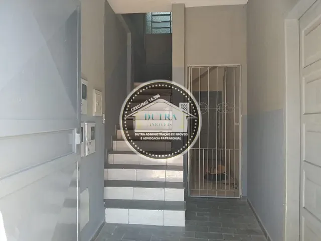 Apartamento 2 quartos e 1 banheiro, para alugar, no bairro Marumbi em Juiz de Fora