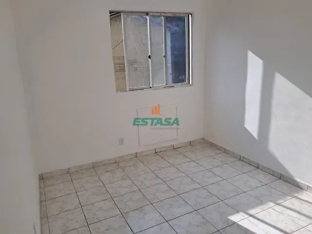 Apartamento com 70m² 3 quartos e 1 banheiro, à venda, no bairro Taquara em Rio de Janeiro