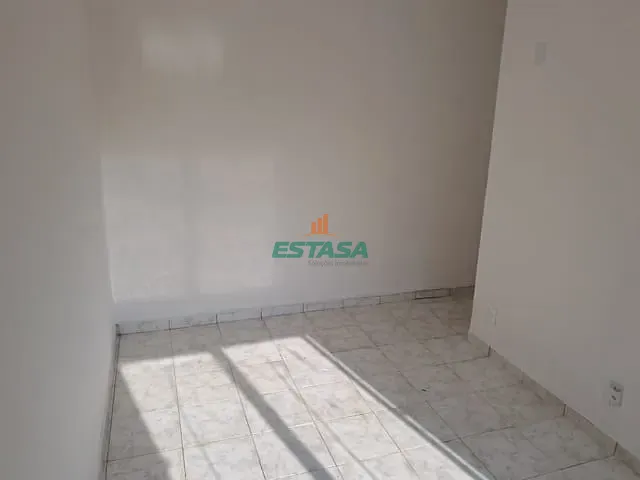 Apartamento com 70m² 3 quartos e 1 banheiro, à venda, no bairro Taquara em Rio de Janeiro