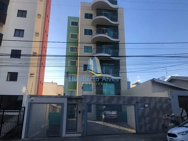 Apartamento 3 quartos e 1 banheiro, para alugar, no bairro Candeias em Vitória da Conquista