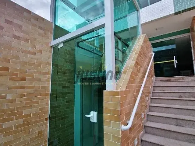Apartamento 2 quartos e 1 banheiro, à venda ou para alugar, no bairro Centro em Itanhaém