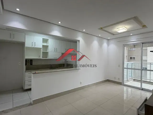 Apartamento com 66m² 2 quartos e 2 banheiros, para alugar, no bairro Jardim em Santo André
