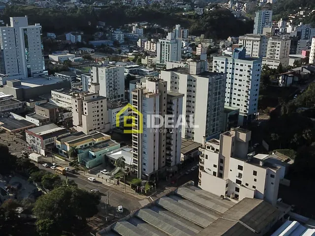 Apartamento 5 quartos e 4 banheiros, à venda, no bairro Centro em Concórdia