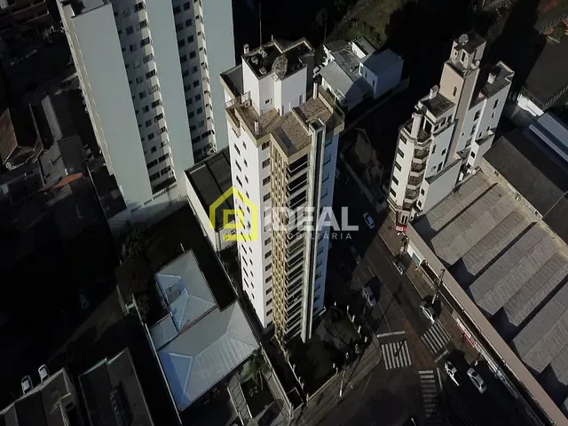 Apartamento 5 quartos e 4 banheiros, à venda, no bairro Centro em Concórdia