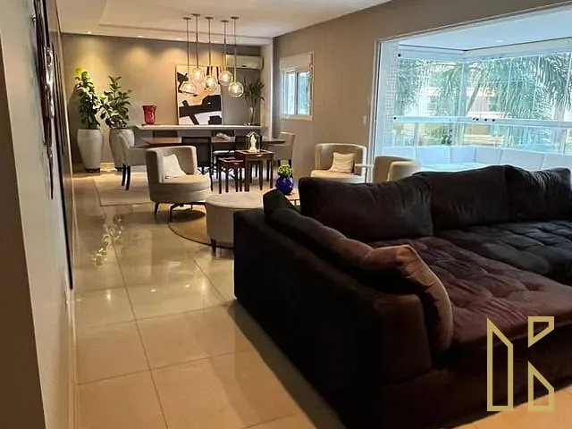 Apartamento com 359m² 3 quartos e 5 banheiros, à venda, no bairro Gleba Fazenda Palhano em Londrina