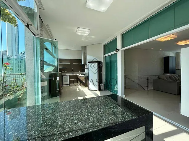 Apartamento 3 quartos e 3 banheiros, à venda, no bairro Pioneiros em Balneário Camboriú