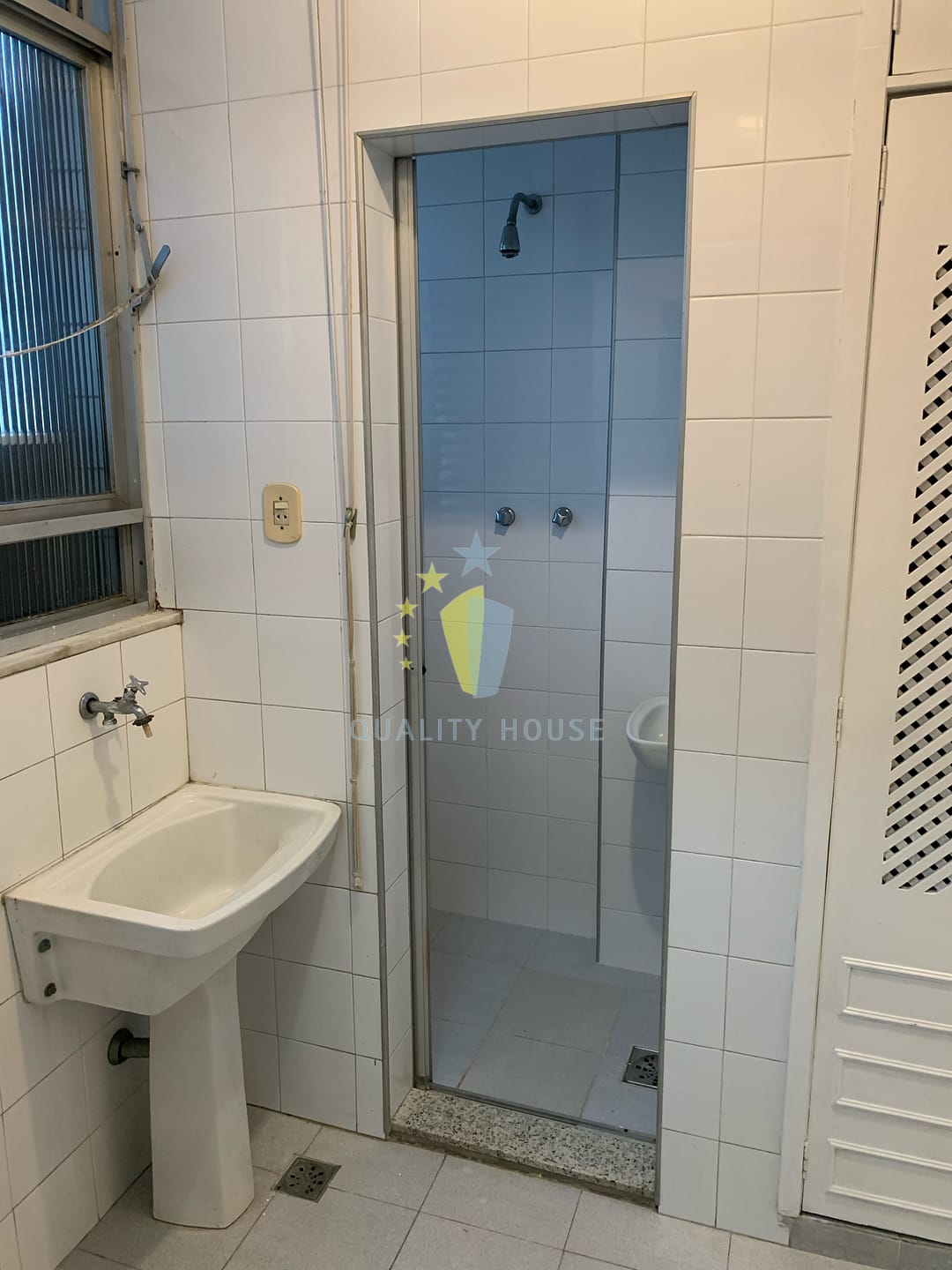 Apartamento para alugar com 1 quarto, 55m² - Foto 26