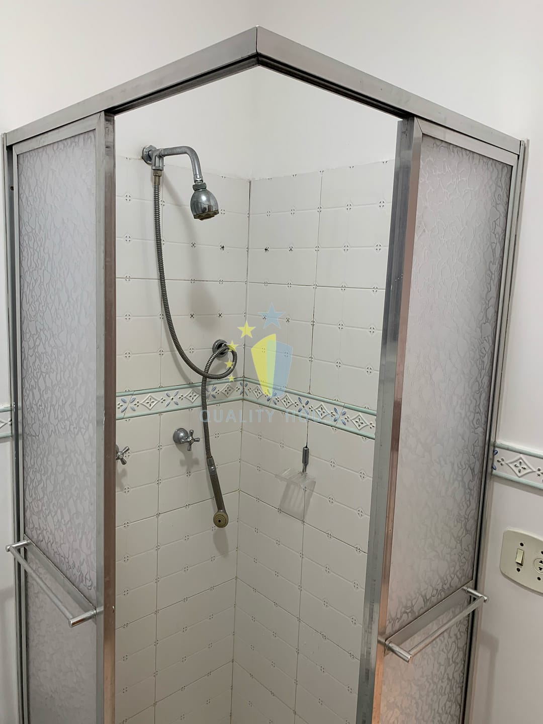 Apartamento para alugar com 1 quarto, 55m² - Foto 14
