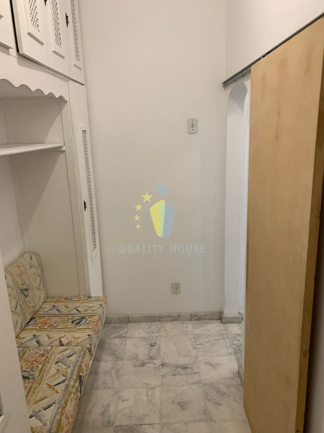 Apartamento para alugar com 1 quarto, 55m² - Foto 18