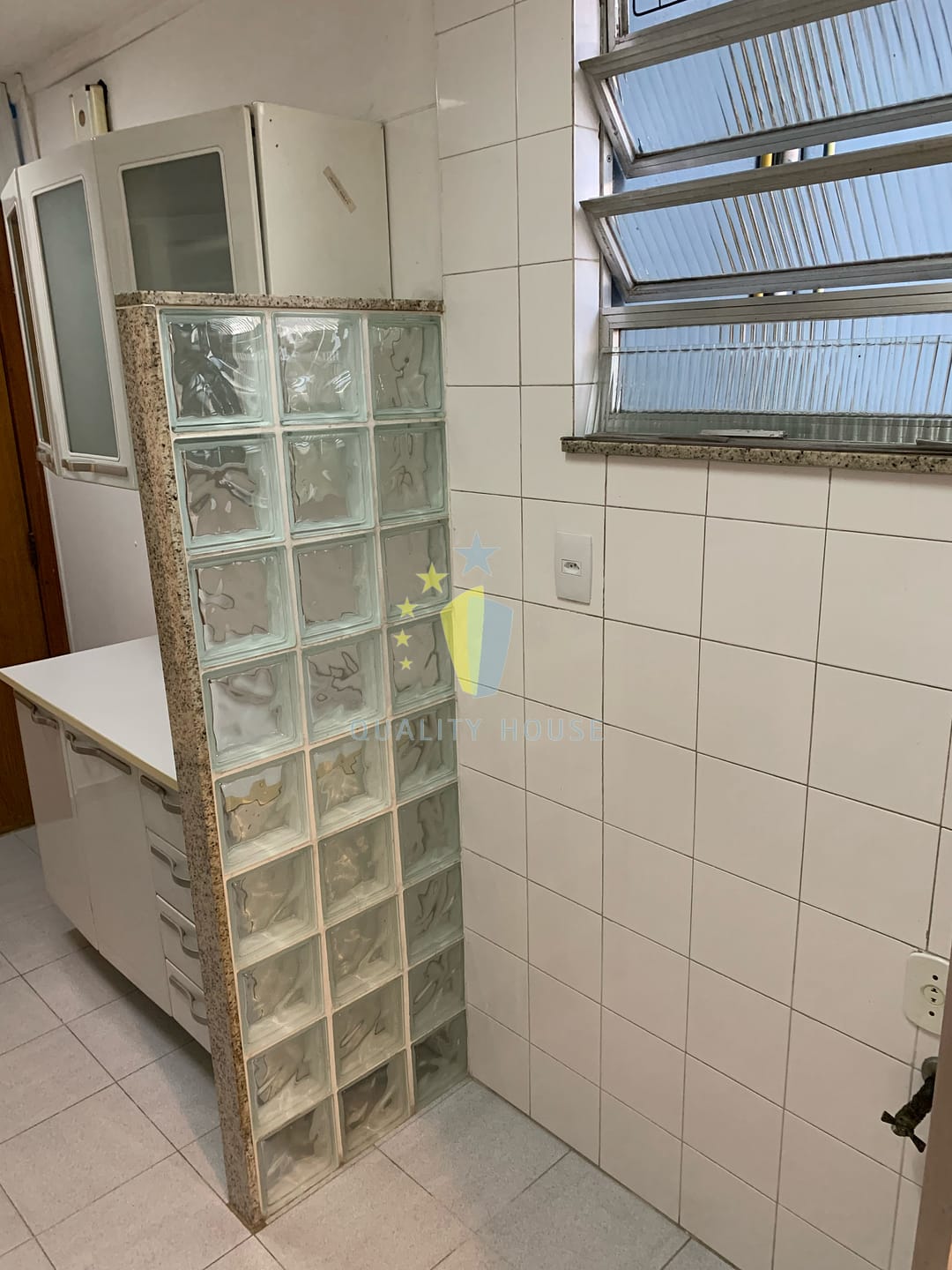 Apartamento para alugar com 1 quarto, 55m² - Foto 24