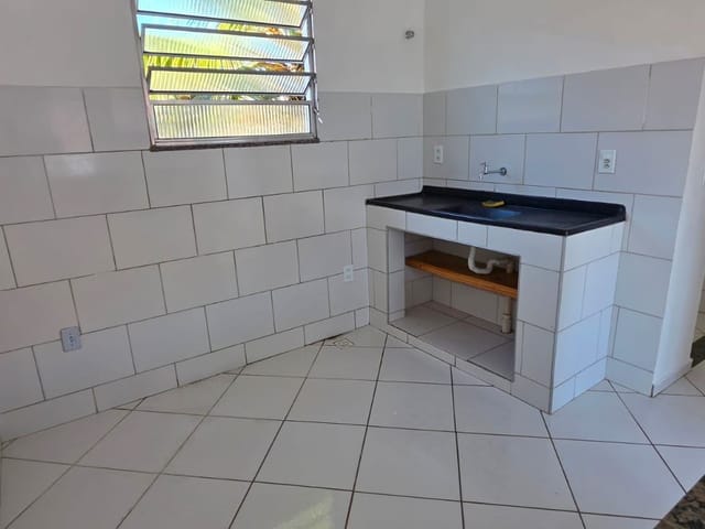 Apartamento 1 quarto e 1 banheiro, para alugar, no bairro Residencial Praia Âncora em Rio das Ostras