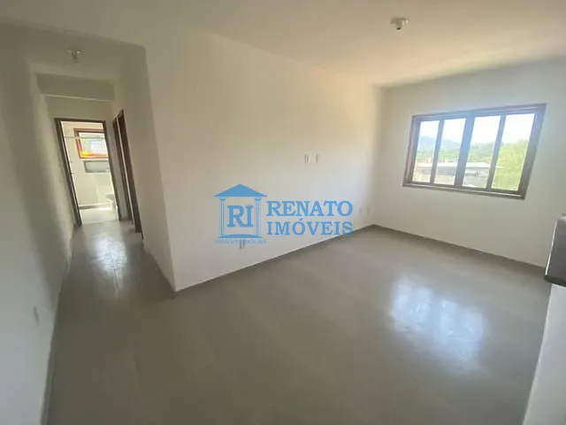 Apartamento 2 quartos e 1 banheiro, para alugar, no bairro Chácaras de Inoã (Inoã) em Maricá