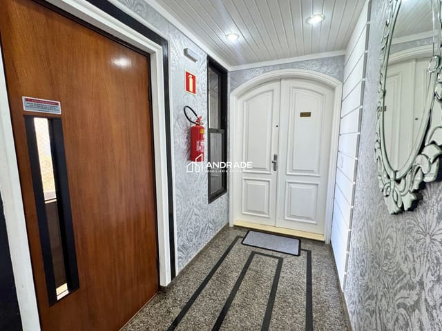 Apartamento com 244m² 3 quartos e 4 banheiros, à venda, no bairro Centro em Apucarana