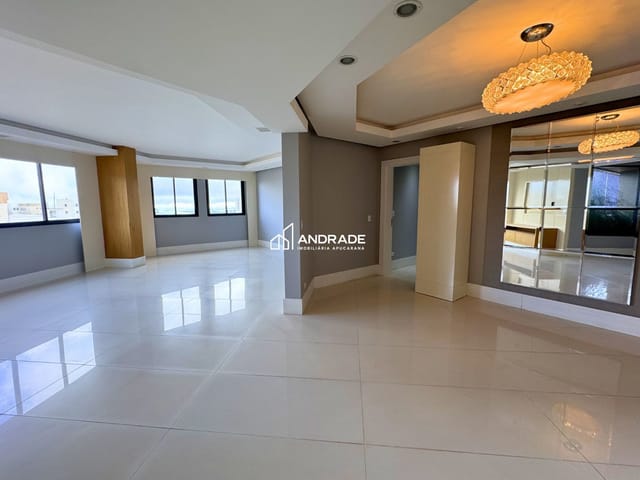 Apartamento com 244m² 3 quartos e 4 banheiros, à venda, no bairro Centro em Apucarana